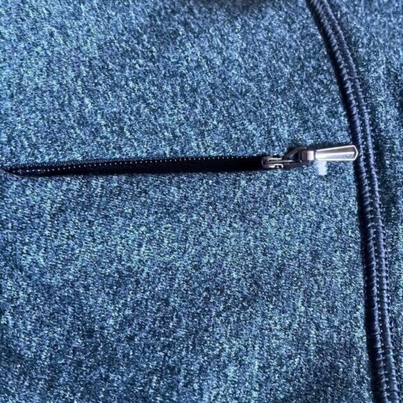 NWT Calia By Carrie Underwood Mid Rise Capri XS Gray - Picture 12 of 12